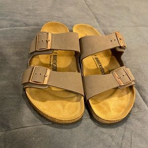 Men’s Birkenstock size 10